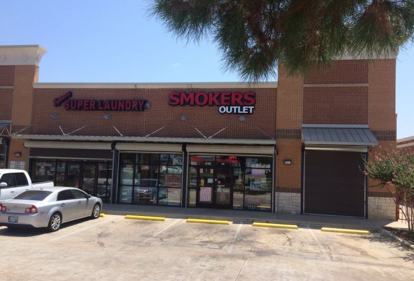 Smokers Outlet 3951 Sycamore School Rd Fort Worth TX