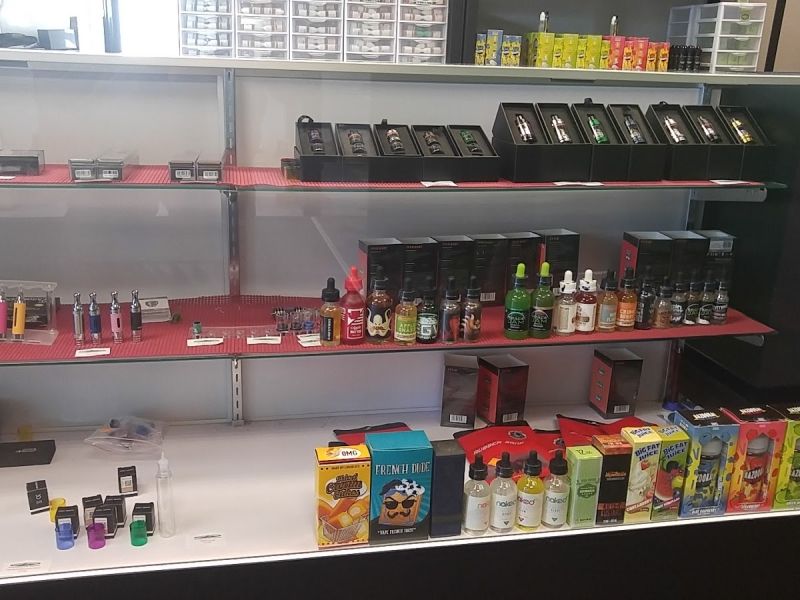 Evergreen Vapor - 12815 Canyon Rd E Suite I Puyallup, WA