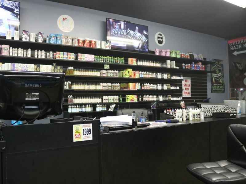 Vapor House - 1472 Mentor Ave Painesville, OH